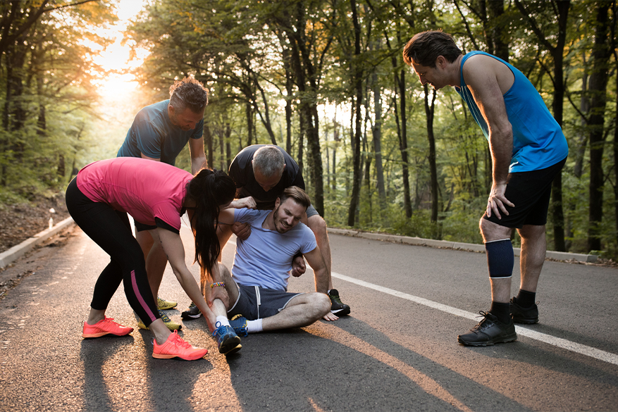 Common Neck Injuries in Sports - Hosmat Hospital